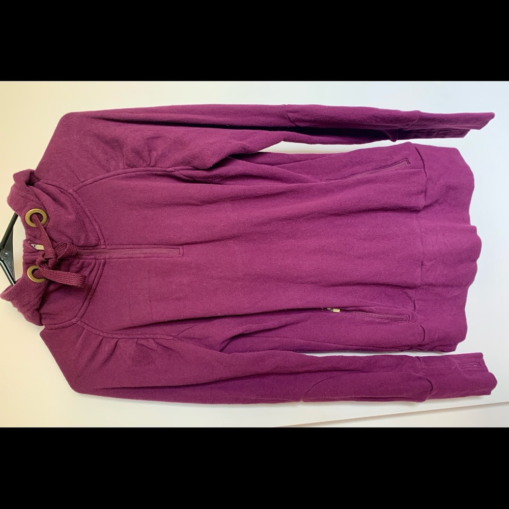 Purple women’s sweatshirt 1/4 zip w/ hood&pockets